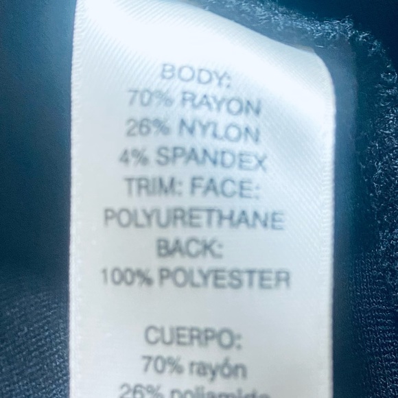 Women’s Medium Cardigan Chico’s 1 Black Open Front Pockets Pleather Trim Soft - Picture 11 of 12